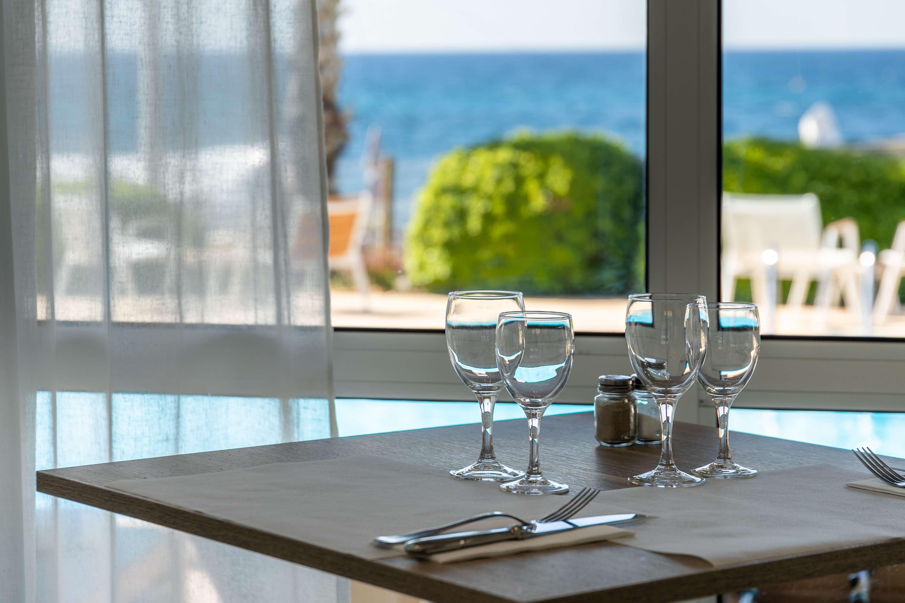 Hotel Paradou Mediterranee, BW Signature Collection By Best Western Сосе-ле-Па Екстериор снимка